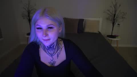 Snapshot of kellybabbe chatting on October 5, 6:56 am Kelly online show from October 5, 6:56 am