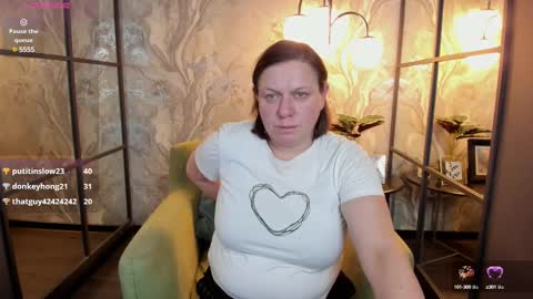 Kelly online show from February 24, 4:49 am