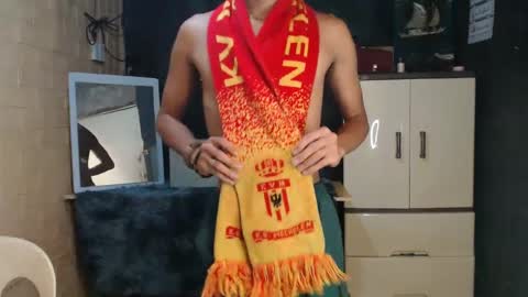 Snapshot of ken_bigcockxx chatting on February 3, 4:41 pm Ken online show from February 3, 4:41 pm