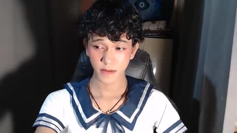 Snapshot of ken_bigcockxx chatting on October 8, 4:04 pm Ken online show from October 8, 4:04 pm