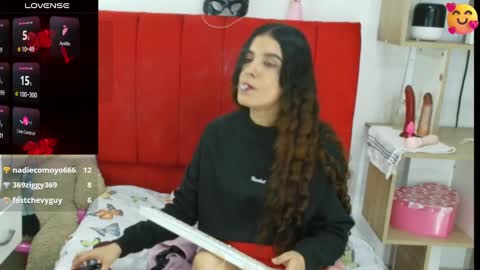 Mariana online show from February 15, 1:31 am