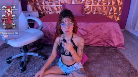 Kendall online show from January 30, 4:55 pm