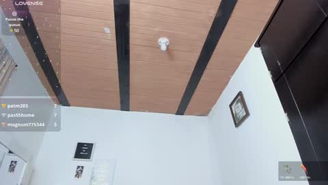 Kendall ewers online show from December 30, 2:20 am