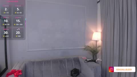 kendallbleer online show from October 14, 11:33 am