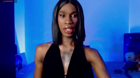 kendallgil_ online show from March 4, 5:32 am