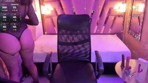 Kendall online show from October 5, 9:02 pm