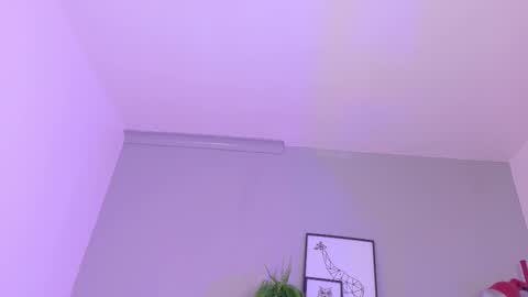   online show from October 23, 10:14 am