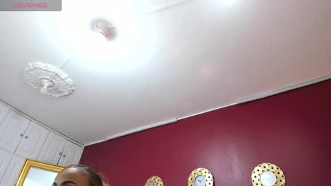 Kendal  online show from January 19, 6:32 pm