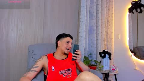 kendel_dimitri online show from October 30, 2:35 am