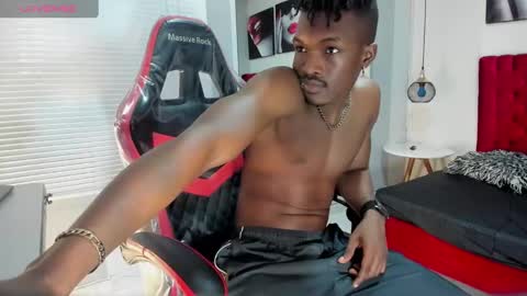 Snapshot of kender21_ chatting on March 4, 3:48 pm Kender online show from March 4, 3:48 pm