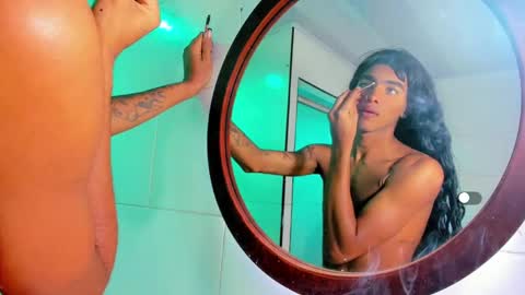 Kendra Bailey online show from December 12, 11:29 am