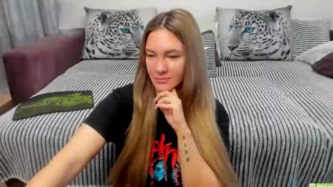 Kendra online show from October 17, 1:20 am