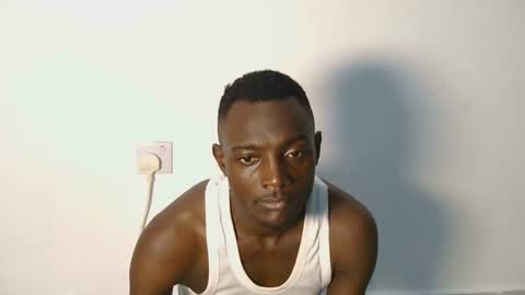 Kenia online show from October 12, 7:57 pm