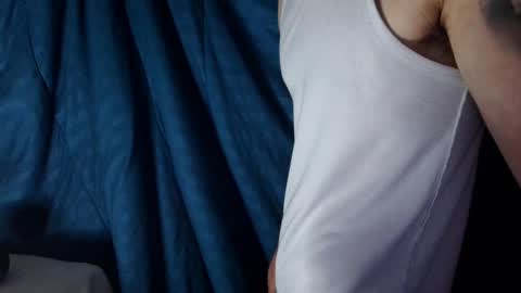 Kennfox777 online show from January 1, 10:56 pm