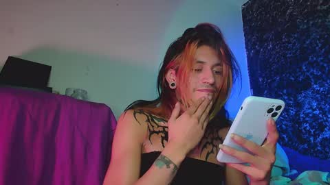 Snapshot of kenny_starrk chatting on December 24, 6:39 pm Kenny Starr online show from December 24, 6:39 pm