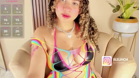 Snapshot of kenykitty chatting on January 11, 6:56 am Keny Kitty Onlyfans Kenayfoxx online show from January 11, 6:56 am