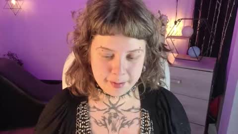 Kenzie online show from October 29, 4:37 am