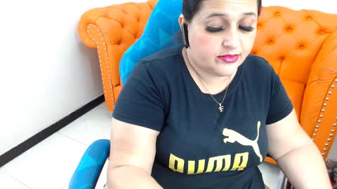 K E R L Y online show from January 20, 9:53 pm