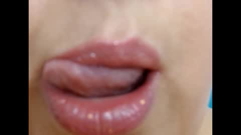 K E R L Y online show from January 28, 5:56 pm