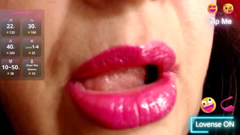 K E R L Y online show from February 4, 1:27 pm