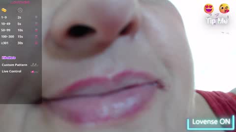 K E R L Y online show from February 25, 6:09 pm