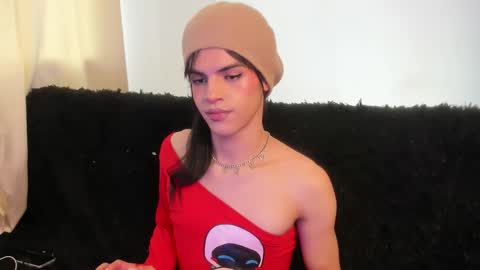 Snapshot of kerly_monroe chatting on November 25, 2:06 pm Kerly online show from November 25, 2:06 pm