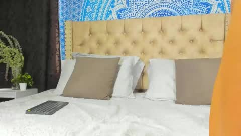 Kery Hillson online show from January 3, 12:19 pm