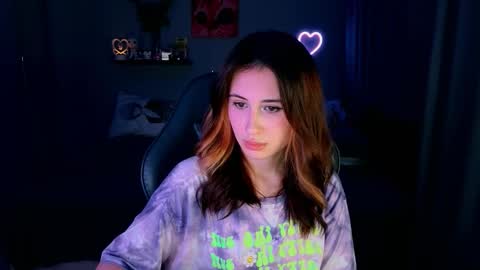 Snapshot of keti_moon chatting on November 7, 5:24 pm Keti 3 online show from November 7, 5:24 pm