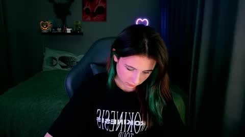 Snapshot of keti_moon chatting on November 16, 5:07 pm Keti 3 online show from November 16, 5:07 pm