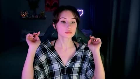 Snapshot of keti_moon chatting on November 24, 5:12 pm Keti 3 online show from November 24, 5:12 pm