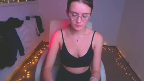 Ketrin online show from December 28, 11:26 pm