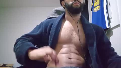 Snapshot of kevi4 chatting on January 6, 12:16 am kevi4 online show from January 6, 12:16 am