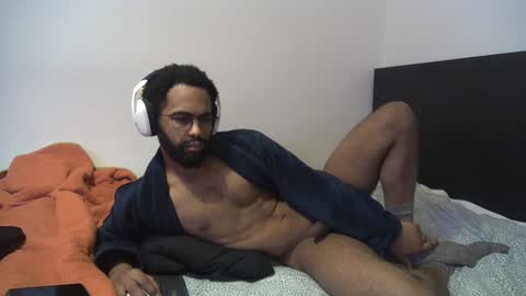 Snapshot of kevi4 chatting on February 6, 3:06 am kevi4 online show from February 6, 3:06 am