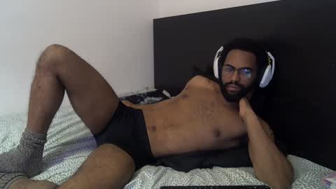 Snapshot of kevi4 chatting on February 7, 10:52 pm kevi4 online show from February 7, 10:52 pm