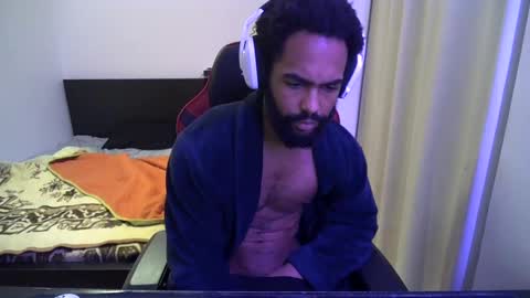 Snapshot of kevi4 chatting on February 16, 11:48 pm kevi4 online show from February 16, 11:48 pm