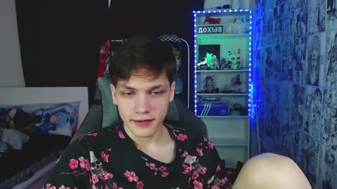 Kevin online show from December 4, 7:39 am