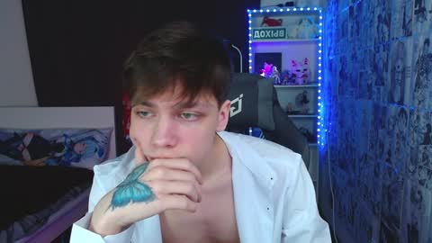 Kevin online show from December 5, 3:26 am