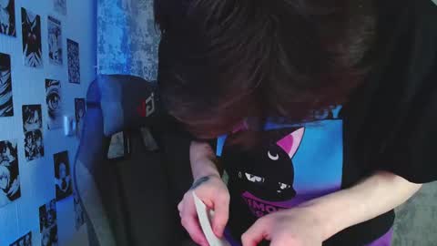 Kevin online show from October 7, 4:42 am