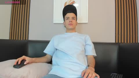 Sexy  Hot Kevin online show from September 14, 7:57 pm