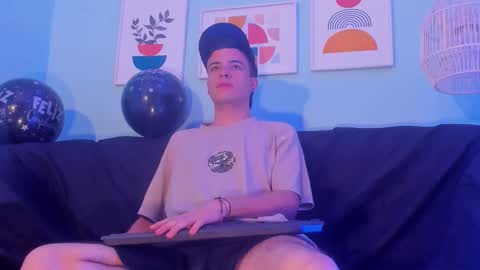 Sexy  Hot Kevin online show from November 12, 1:33 pm