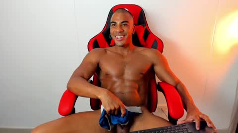 sebastian online show from December 7, 1:47 am