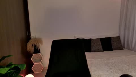 Keyla online show from December 18, 11:08 pm