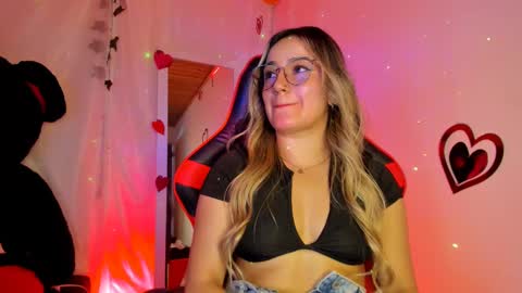 Keyth  online show from February 17, 4:04 pm