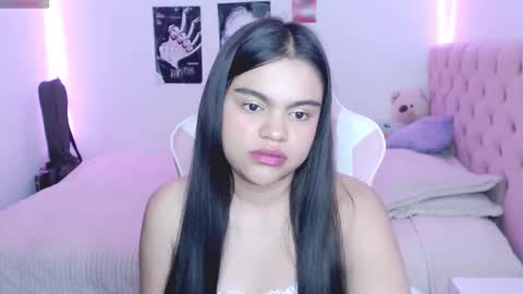 khaterin_26 online show from December 1, 3:55 am