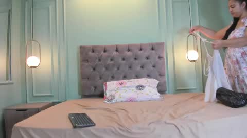 Kathe Hot online show from December 23, 9:16 am