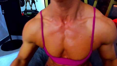 Snapshot of khloe_rossich chatting on March 12, 9:13 pm online show from March 12, 9:13 pm