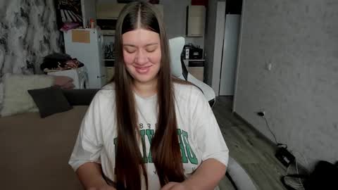 kianna_dior_ online show from November 22, 4:33 am