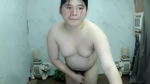 Your SweetGirl Ts online show from February 15, 3:17 pm