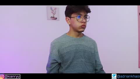 Snapshot of kianryu chatting on December 19, 12:02 am Adrian Chlloe online show from December 19, 12:02 am