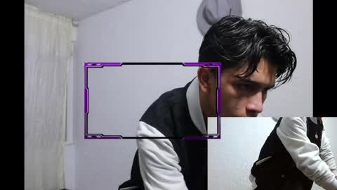 Snapshot of kianryu chatting on October 15, 4:34 am Adrian Chlloe online show from October 15, 4:34 am